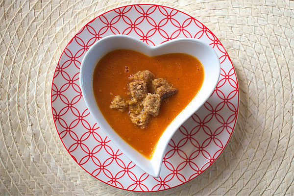 Honey tomato soup with whole wheat croutons.